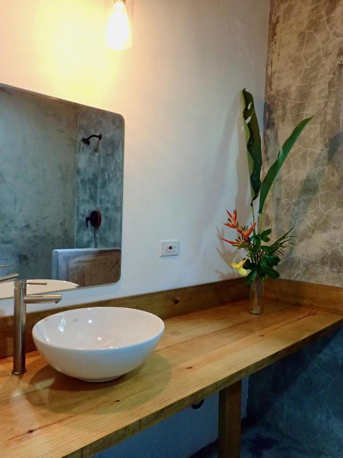 Casa Salvaje Vacation Rentals Бокас дел Торо Екстериор снимка